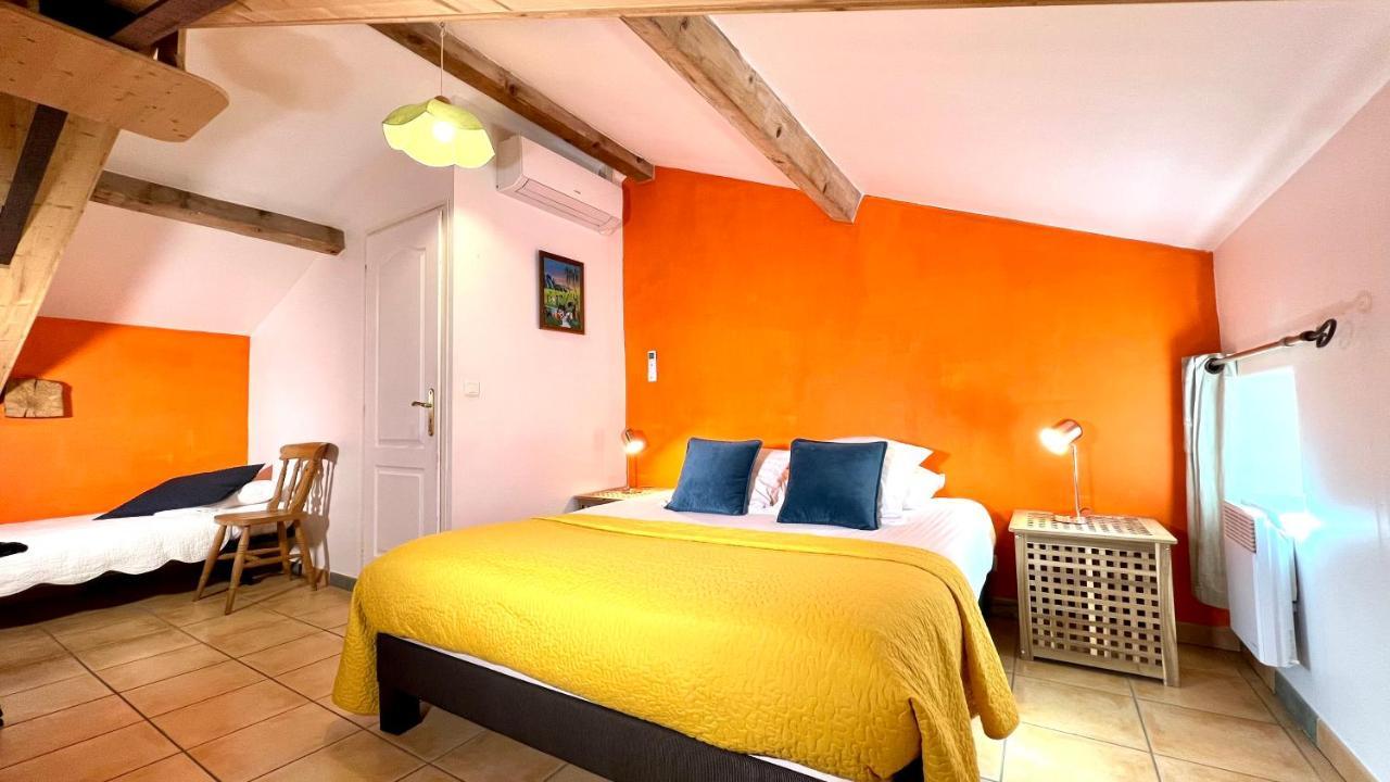 Logis Hotel Restaurant Le Domaine De L'Eau Vive Largentière Eksteriør billede
